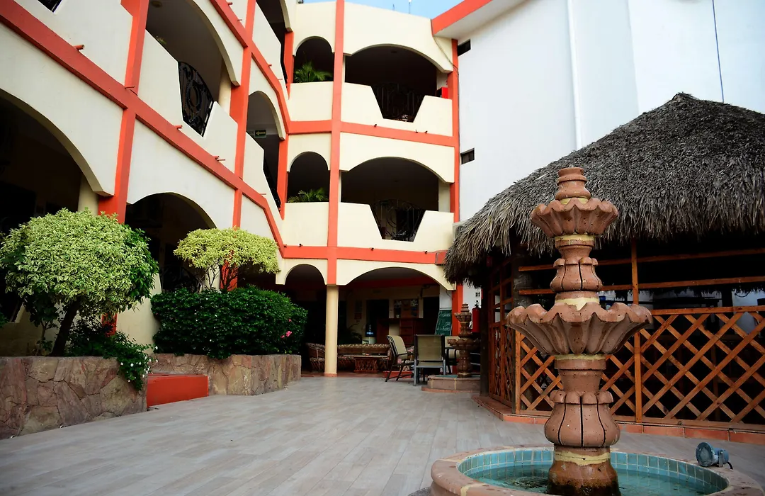 Hotel Las Fuentes-1