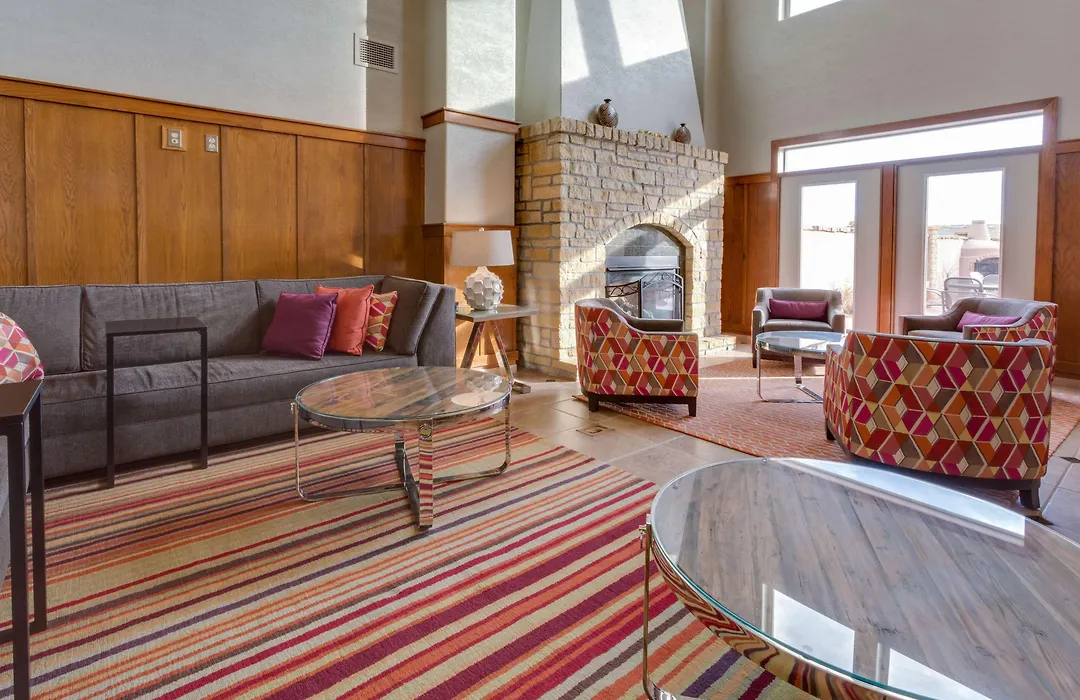 Drury Inn & Suites Las Cruces-1