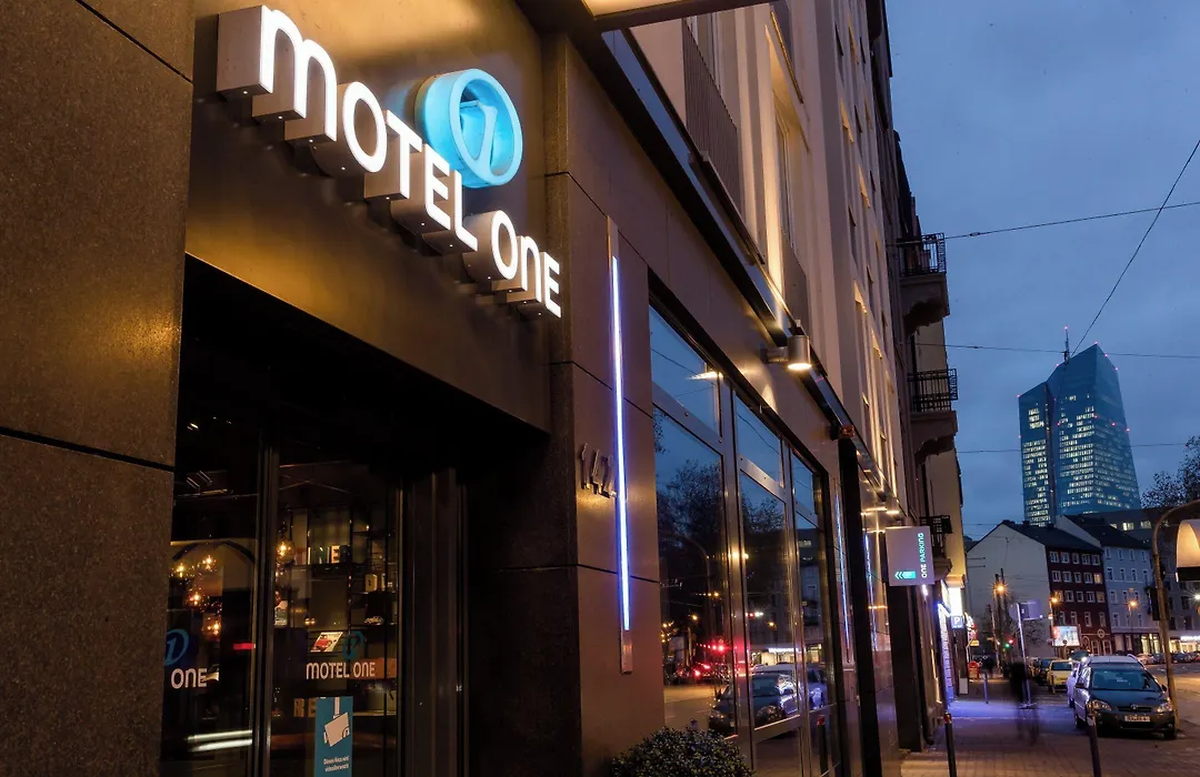 Motel One Frankfurt-East Side-1