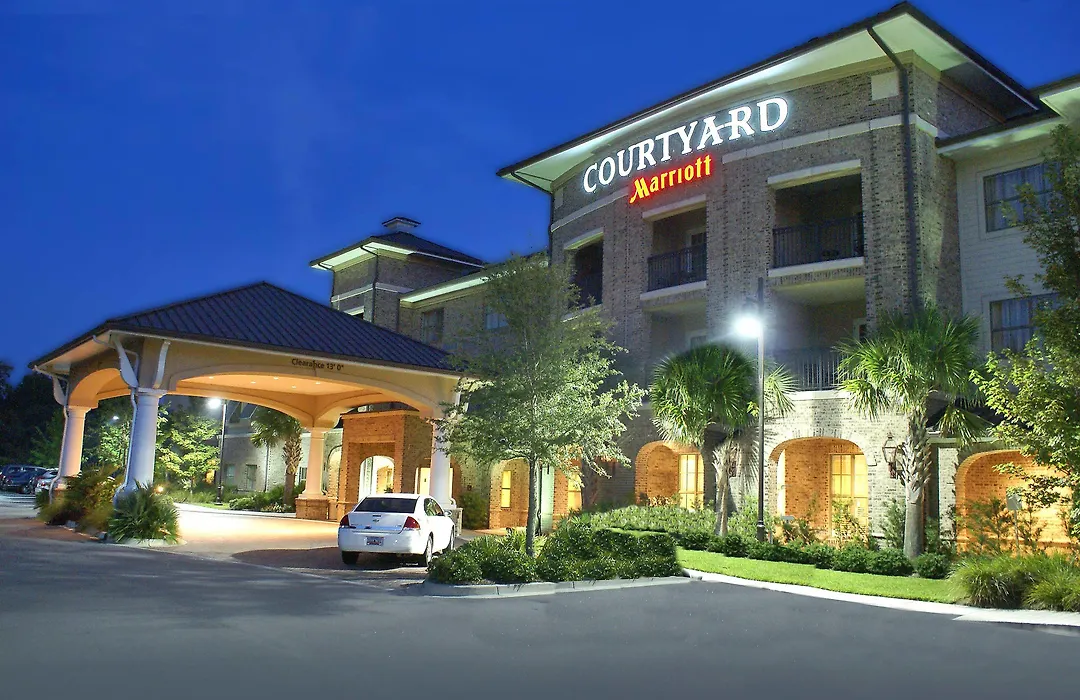 Courtyard Charleston Mount Pleasant-1