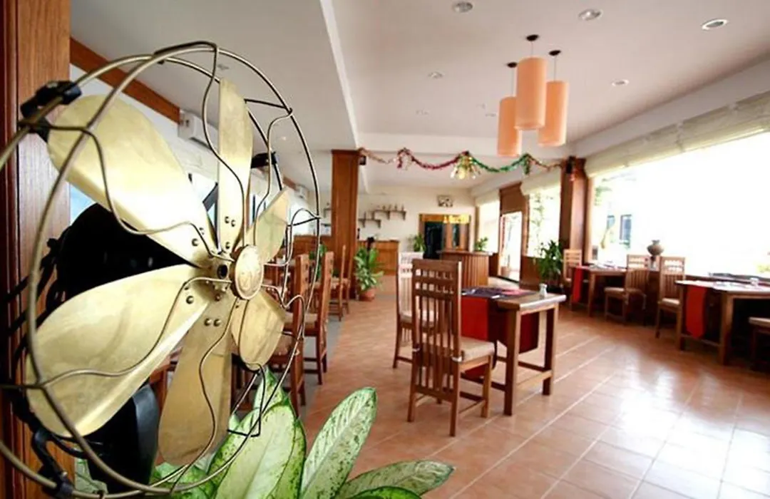 Bel Aire Patong-1