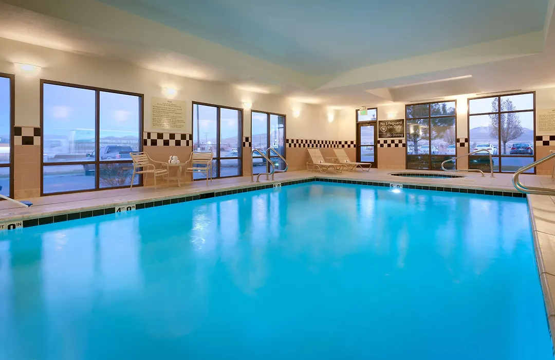 Hampton Inn Tremonton-1