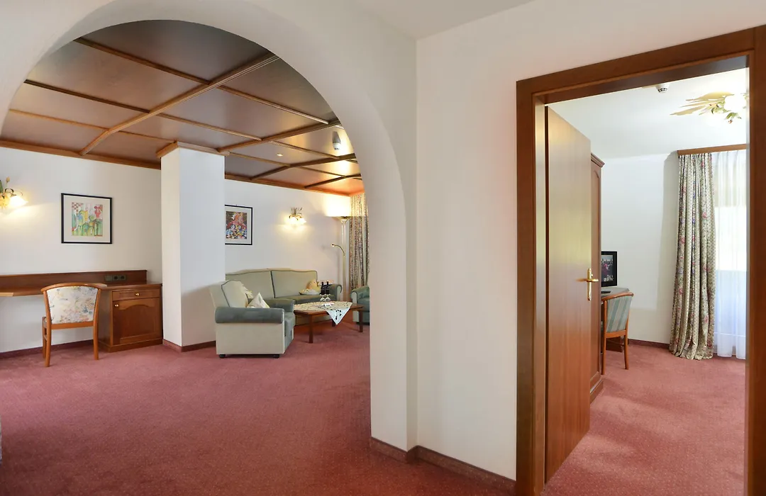 Hotel Residenz Hochland-1