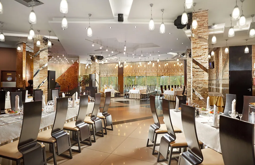 Victoria Hotel & Business Centre Minsk-1