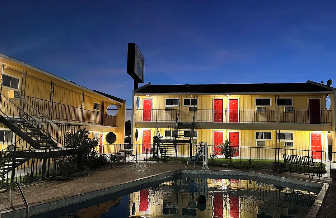 Ladybird Inn-1