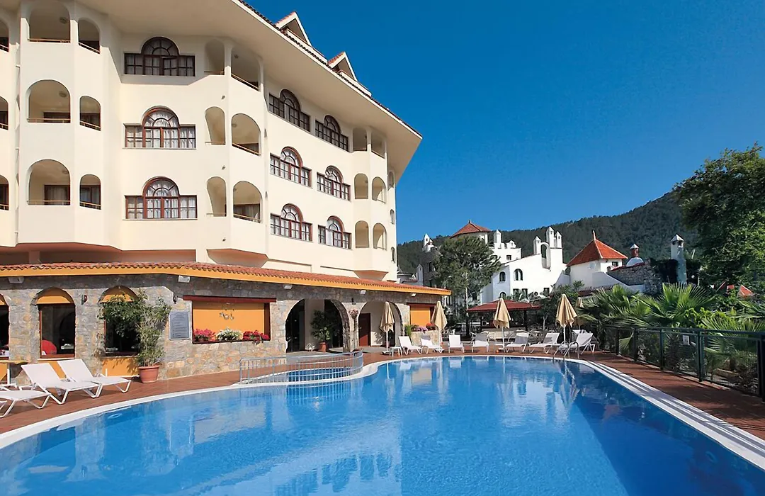 Fortuna Beach Hotel-1