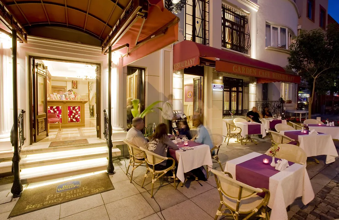 GLK PREMIER Regency Suites&Spa-1