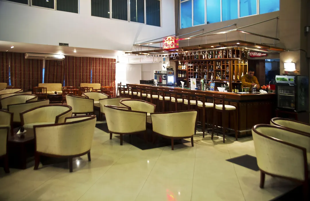 Global Towers Hotel & Apartments-1