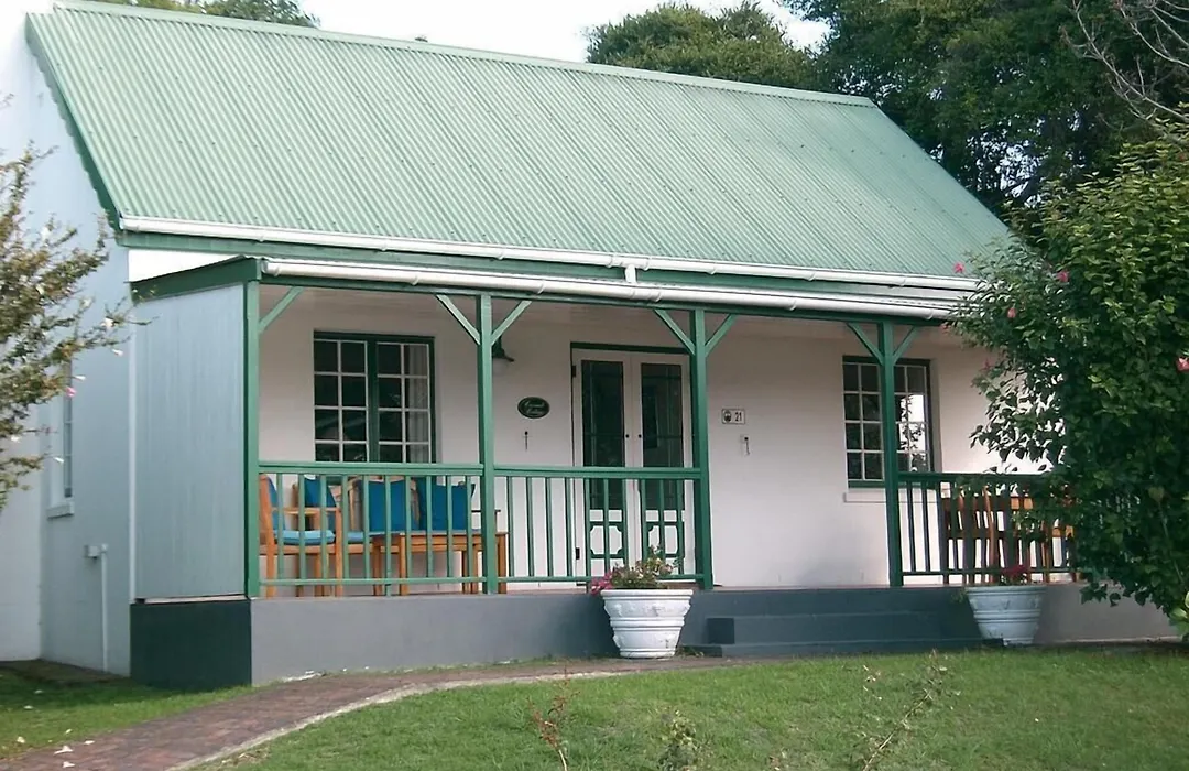 Belvidere Manor Lagoonside Cottages-1