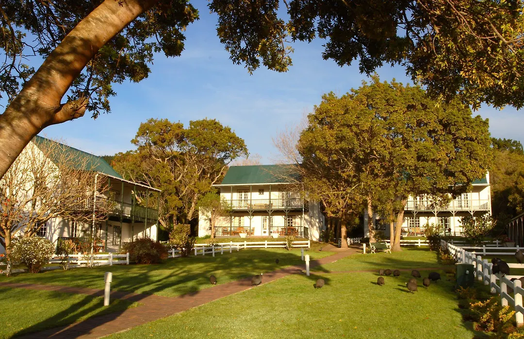 Belvidere Manor Lagoonside Cottages-1