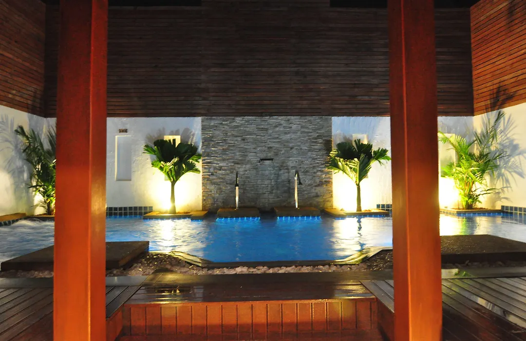 Forty Winks Phuket Hotel-1