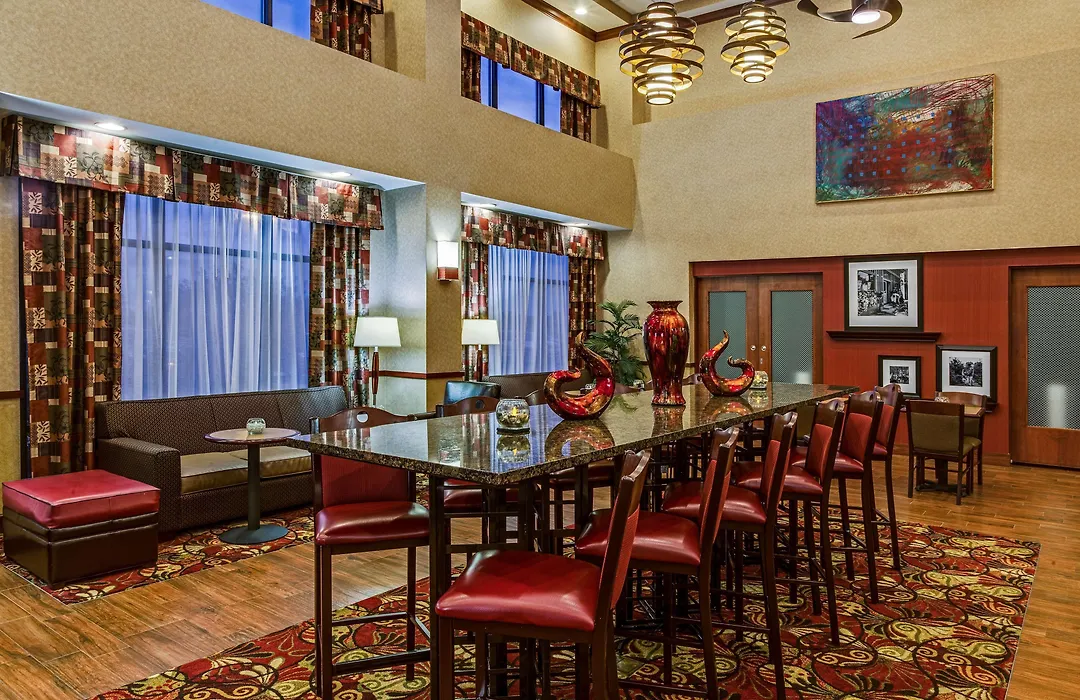 Hampton Inn & Suites Toledo-Perrysburg-1