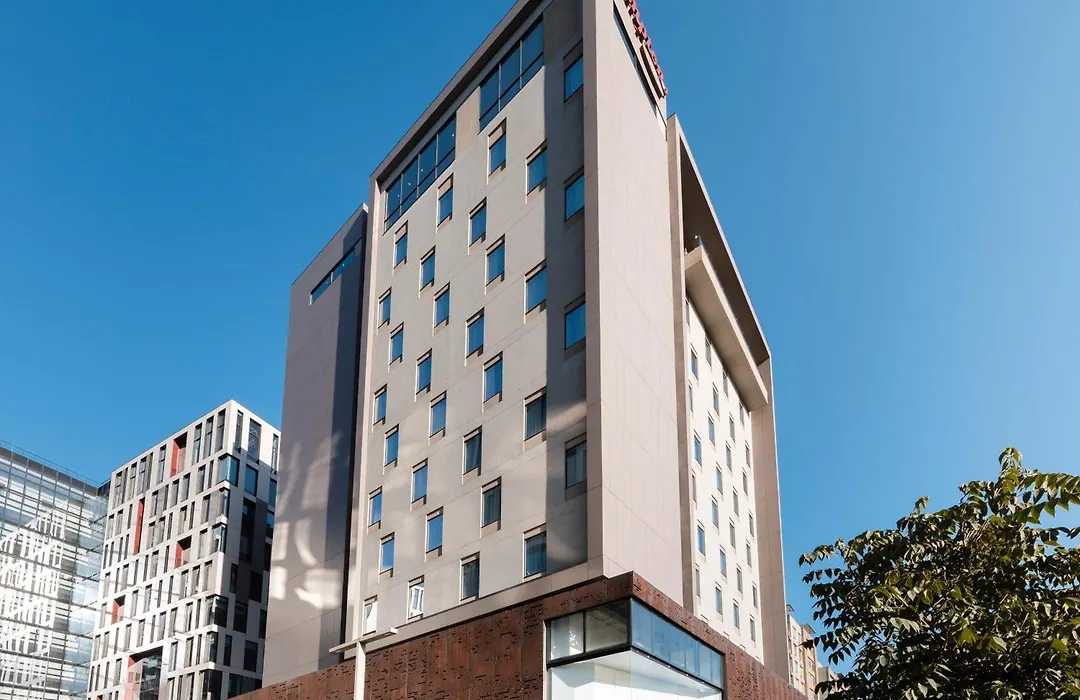 Hampton By Hilton Bogota Airport-1