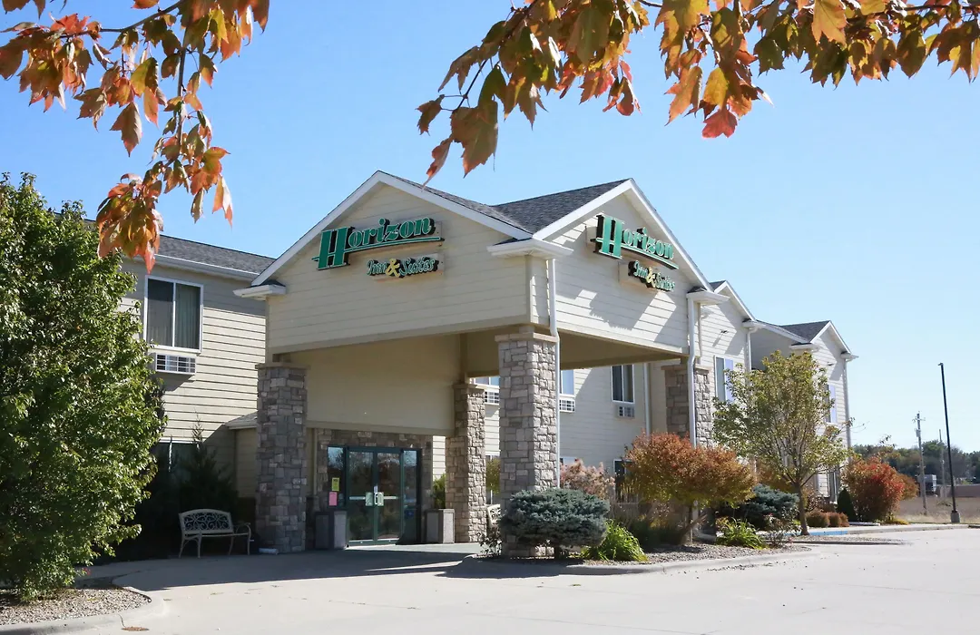 Horizon Inn & Suites-1