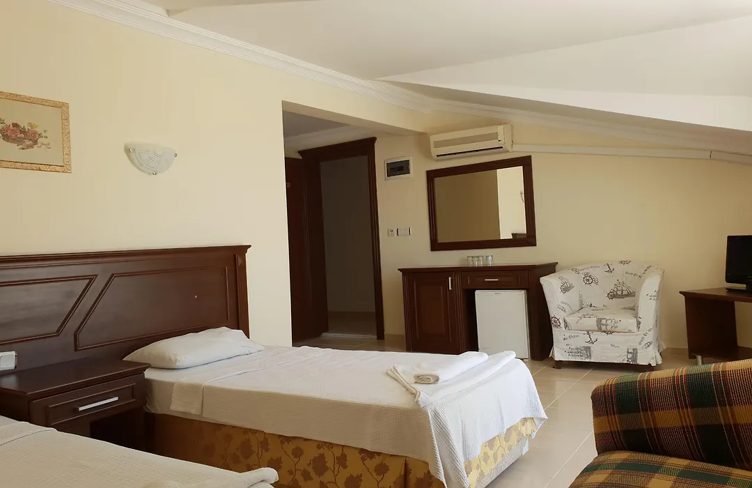Navy Hotel-1