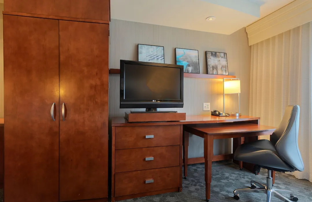 Courtyard By Marriott Atlanta Airport West-1