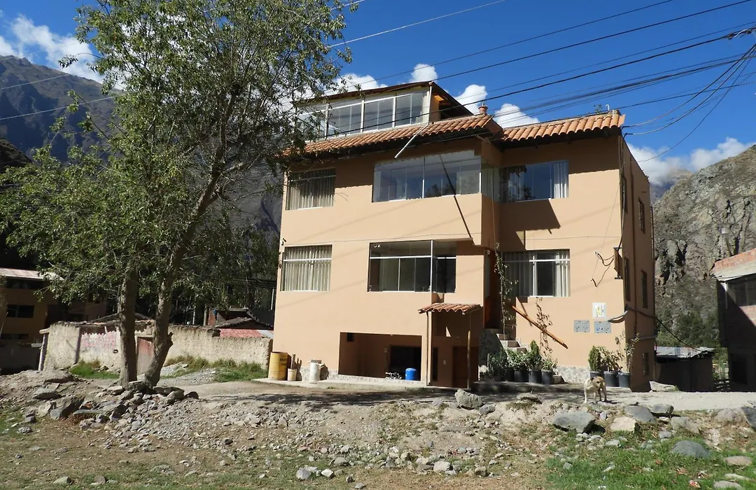 Ayllu B&B Ollantaytambo-1