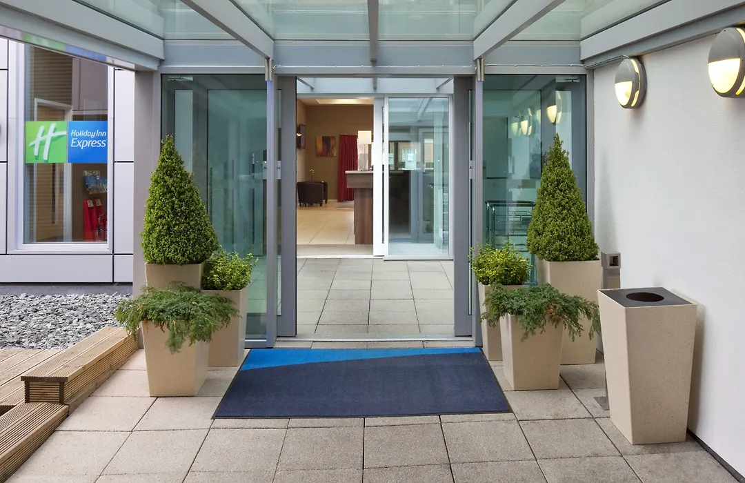 Holiday Inn Express Hull City Centre By Ihg-1