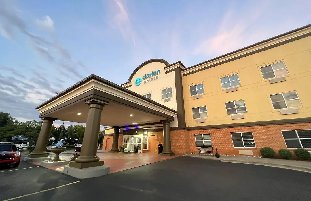 Clarion Pointe Madison-Huntsville-1
