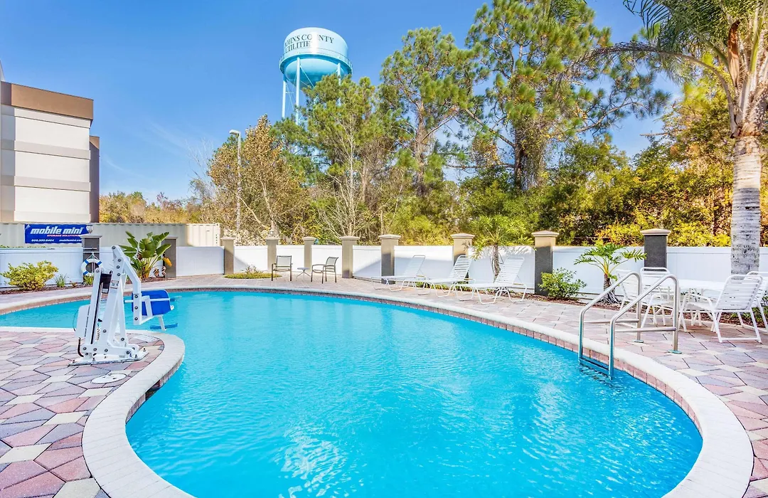 La Quinta Inn & Suites By Wyndham St. Augustine-1