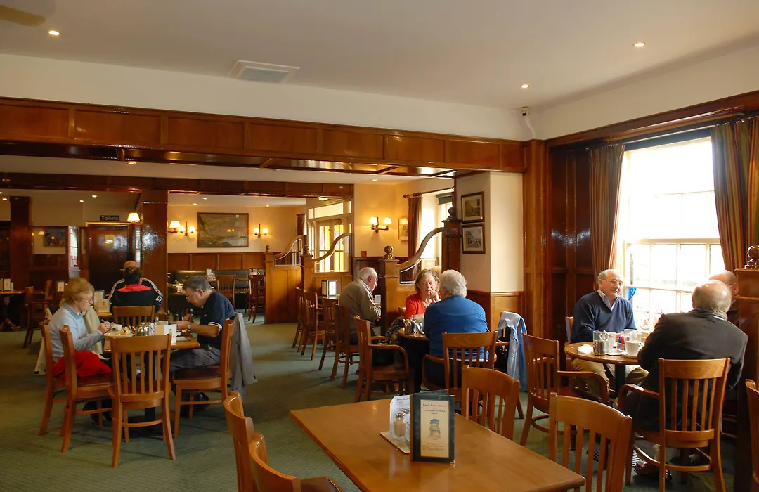 Londonderry Arms Hotel-1