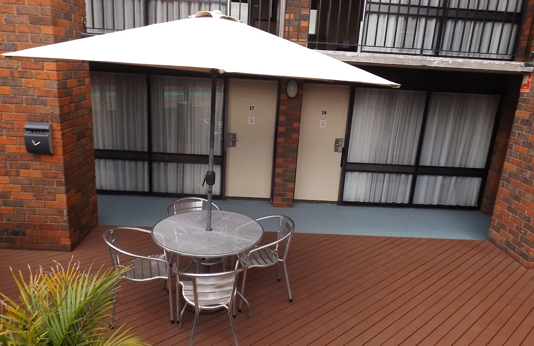 Central Court Motel Warrnambool-1