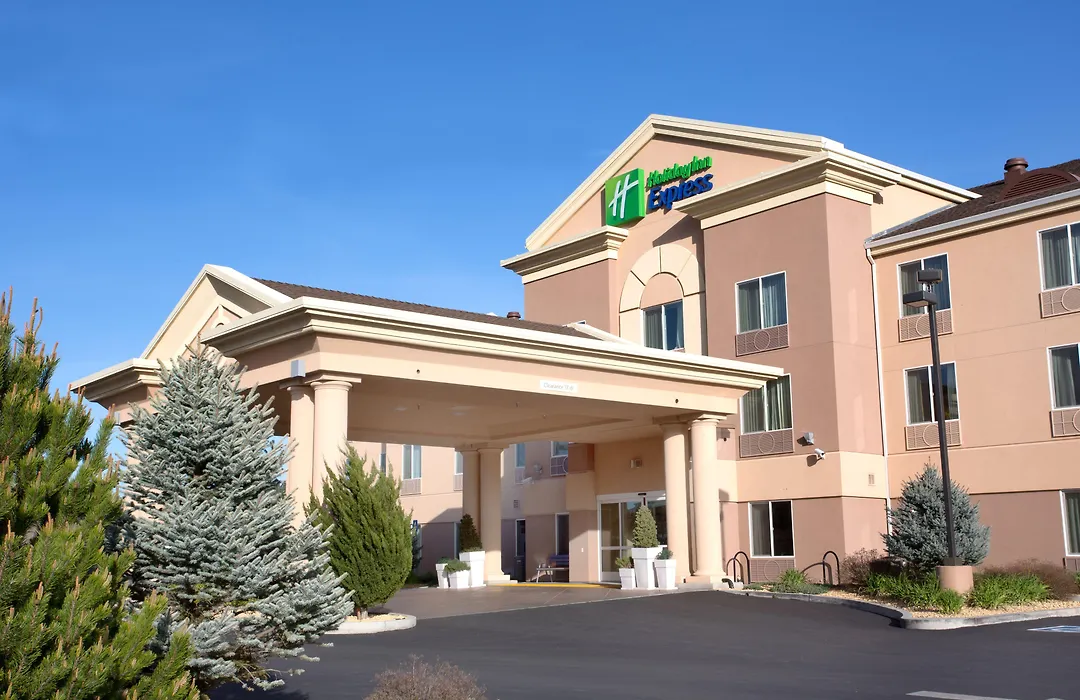 Holiday Inn Express Yreka-Shasta Area By Ihg-1