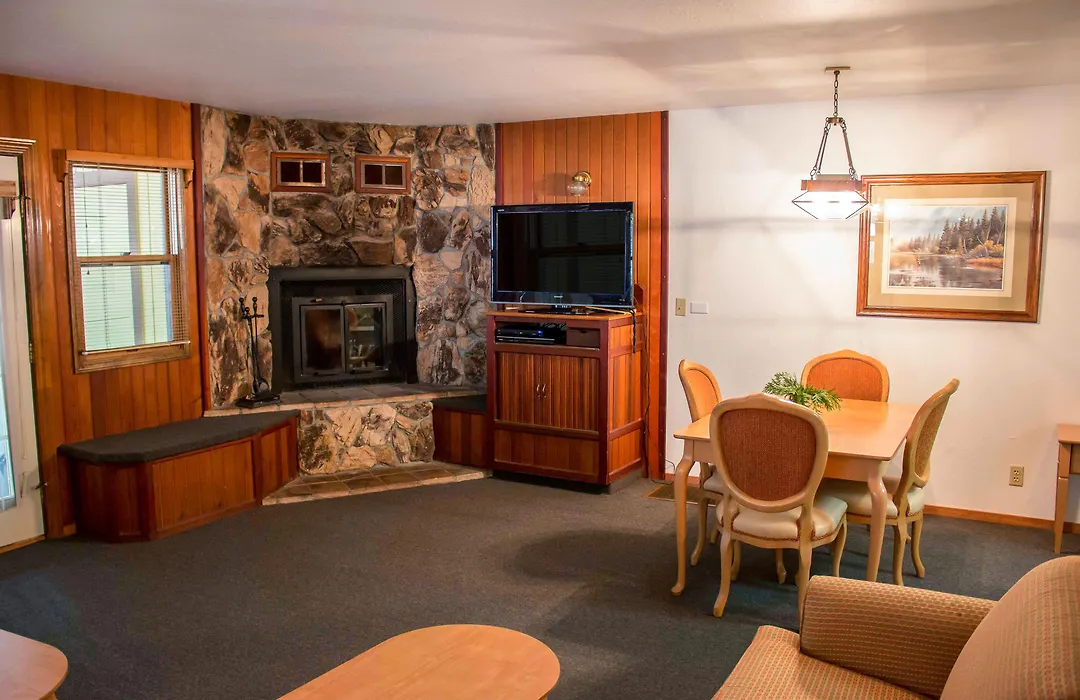 Mountain Retreat Resort-1