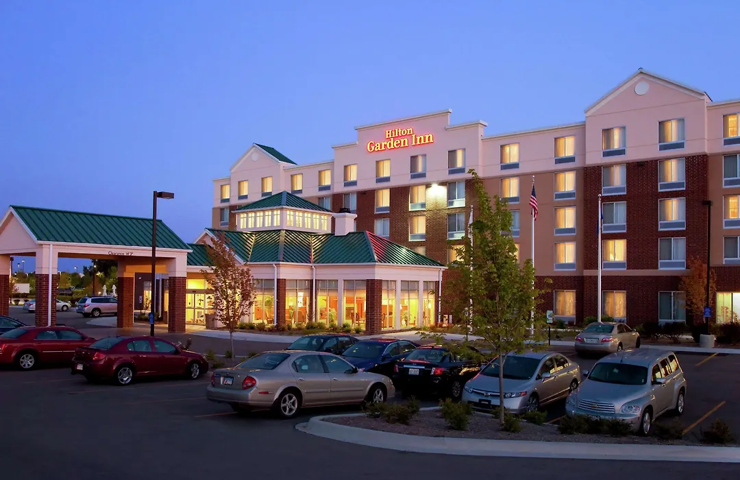 Hilton Garden Inn Naperville/Warrenville-1