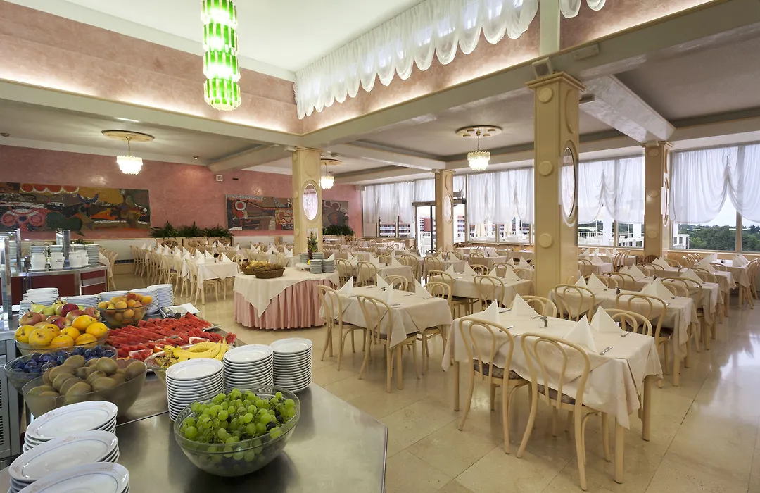 Hotel Istra Plava Laguna-1