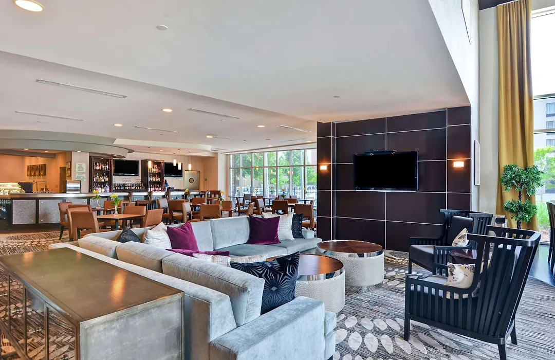 Doubletree By Hilton Hotel Baton Rouge-1