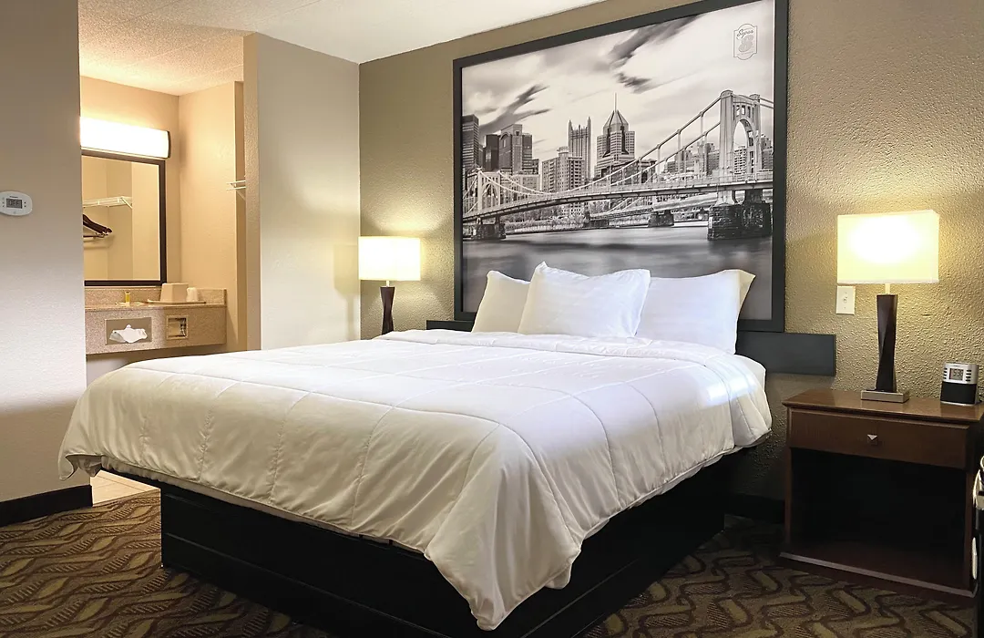 Super 8 By Wyndham Greensburg-1