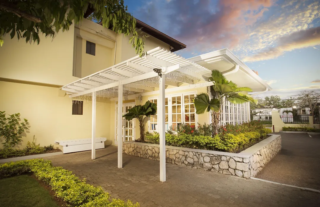 Rooms Negril-1