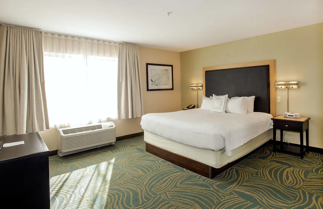 Springhill Suites By Marriott Pueblo Downtown-1