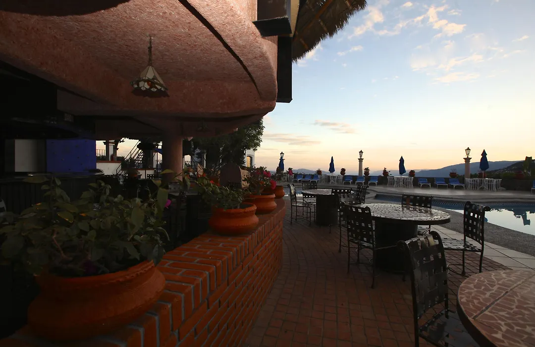 Hotel Montetaxco-1