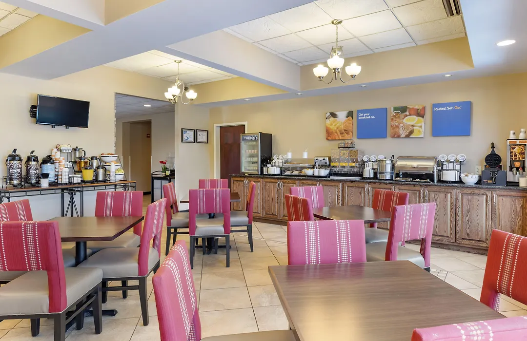 Comfort Inn & Suites Lumberton Central I-95-1
