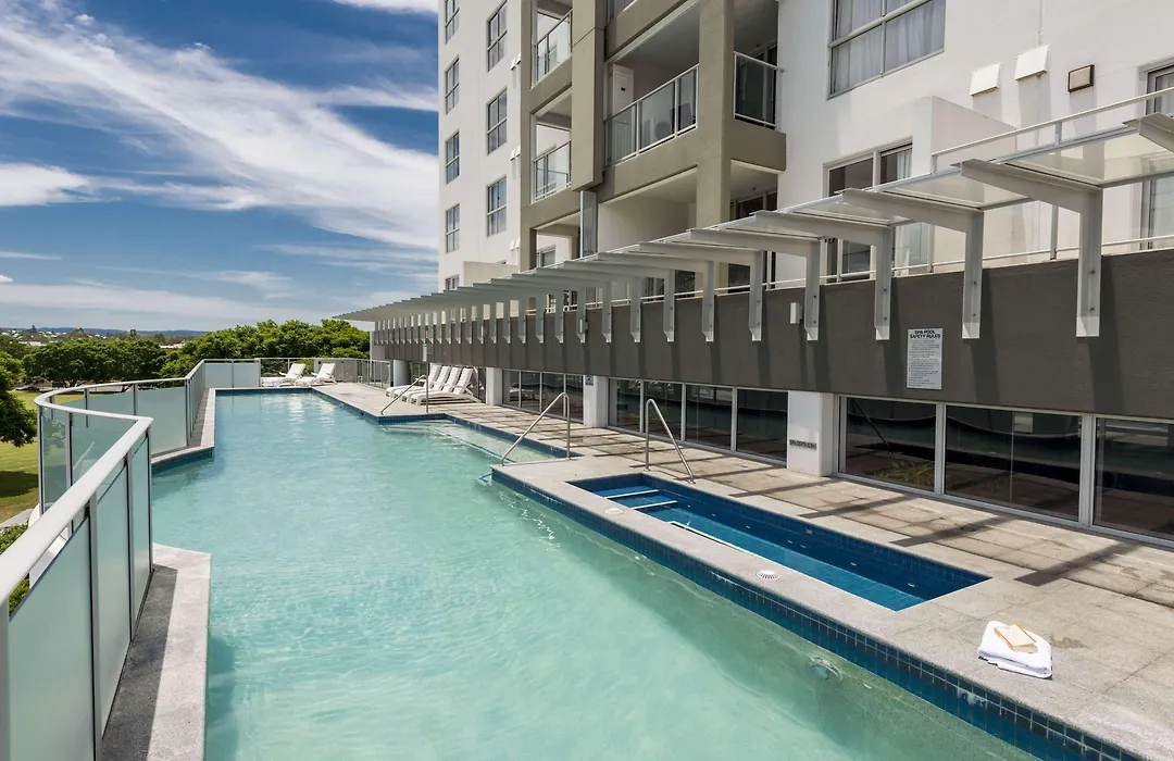 Oaks Ipswich Aspire Suites-1