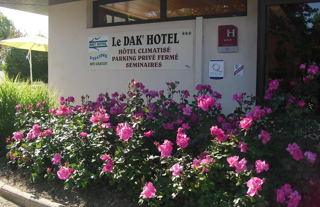 Brit Hotel Dak Hotel-1