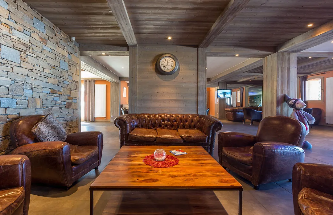 Madame Vacances Lodges Des Alpages-1