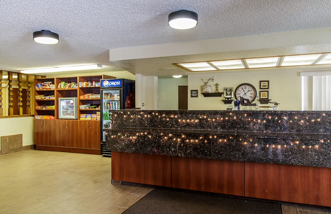 Richland Inn And Suites-1