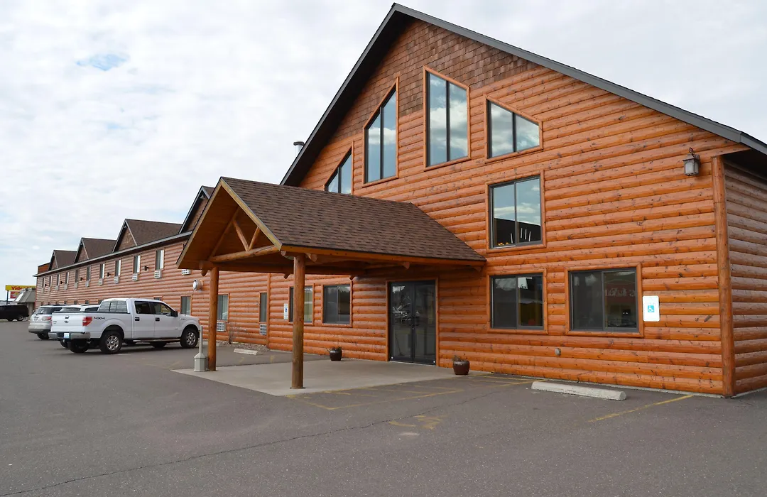 Econo Lodge Rice Lake-1