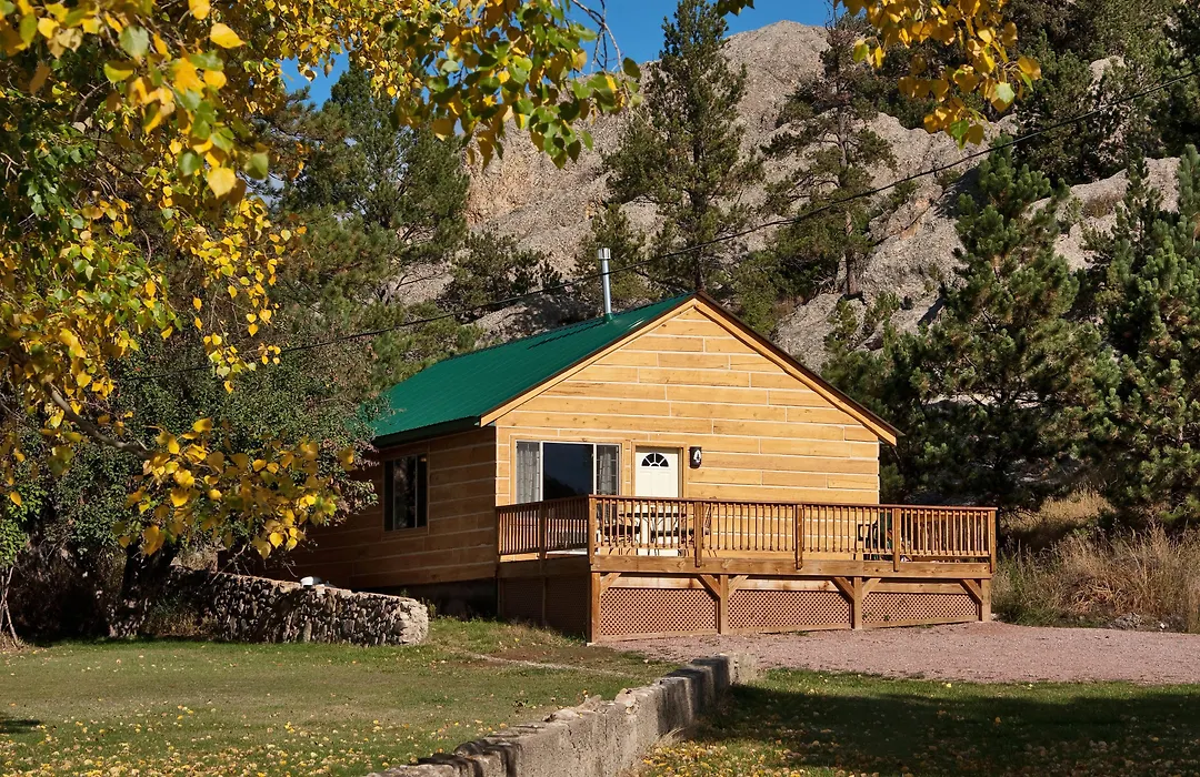 Rock Crest Lodge & Cabins-1