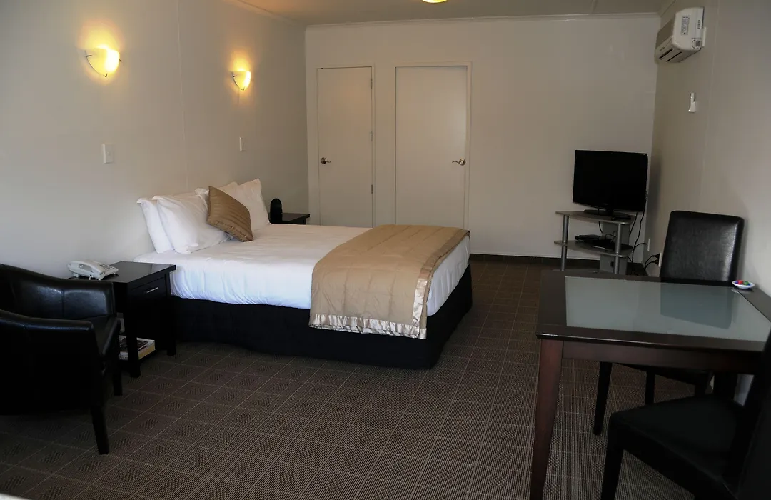 Hygate Motor Lodge-1
