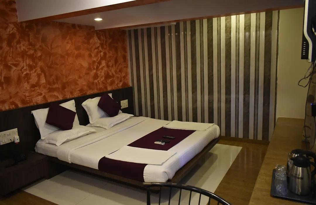 Hotel Arma Court - Near Us Embassy, Bkc-1