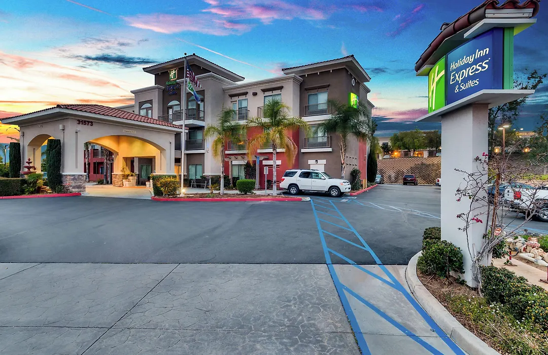 Holiday Inn Express Hotel & Suites Lake Elsinore By Ihg-1