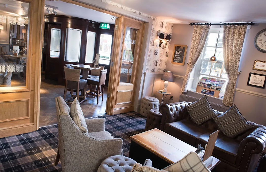 The County Hotel-1
