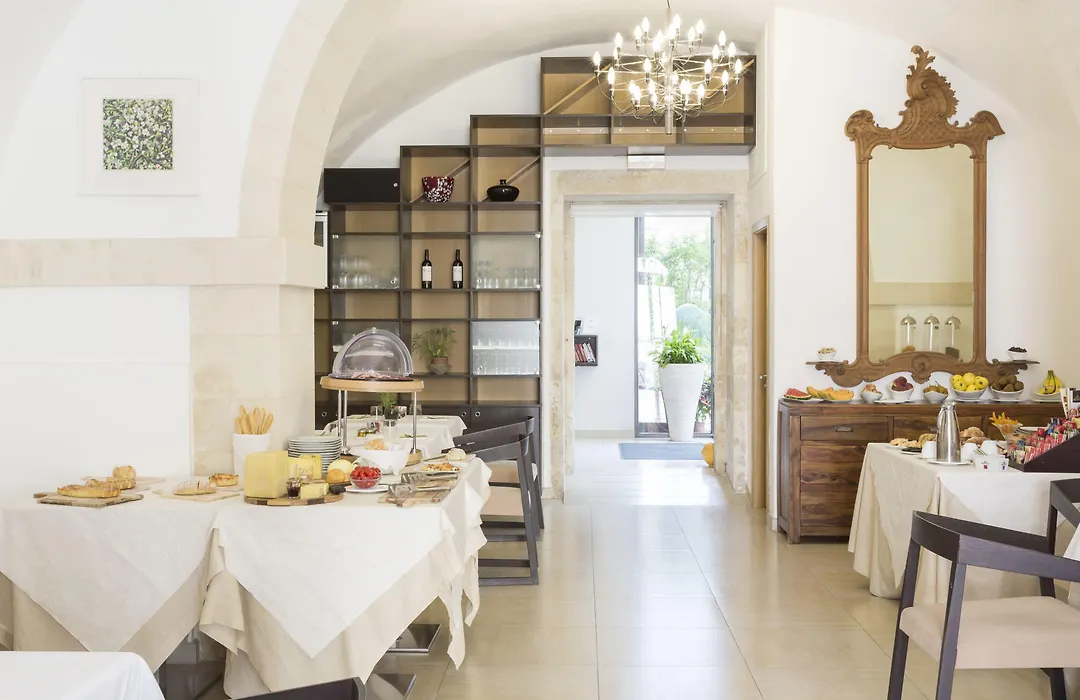 Hotel Novecento-1