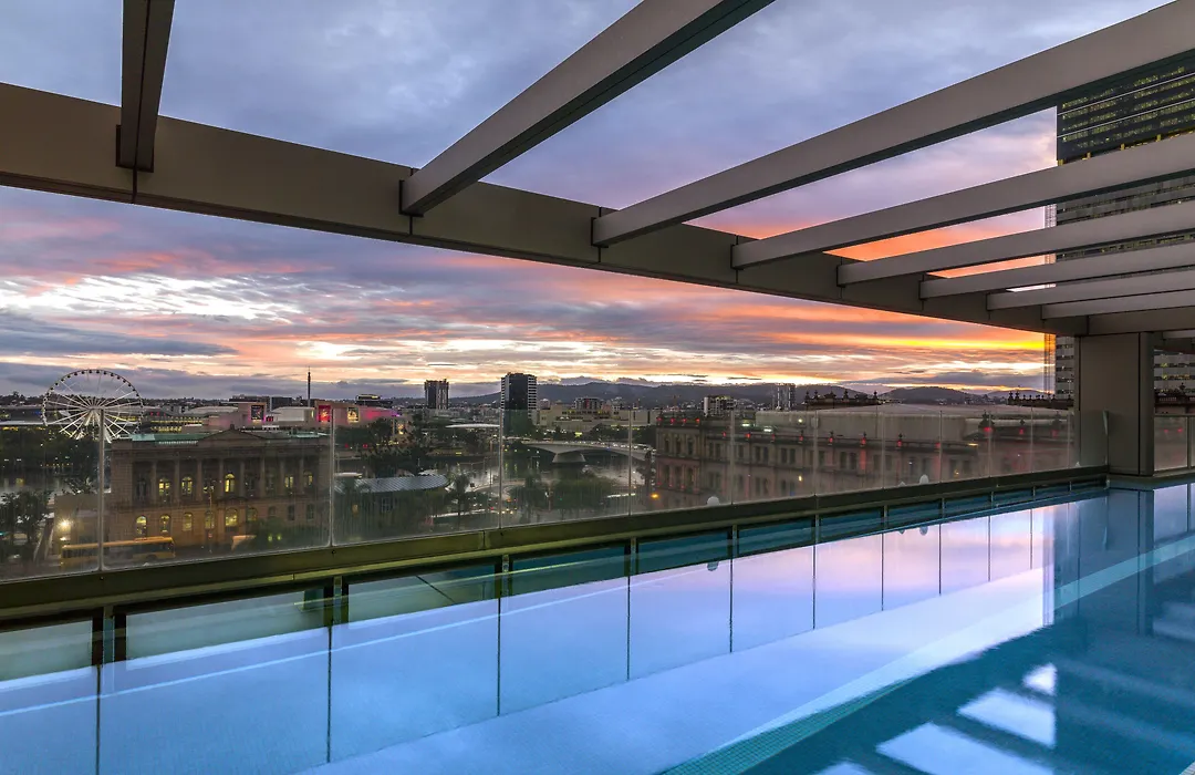 Oaks Brisbane Casino Tower Suites-1