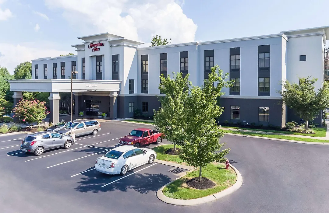 Hampton Inn White House-1