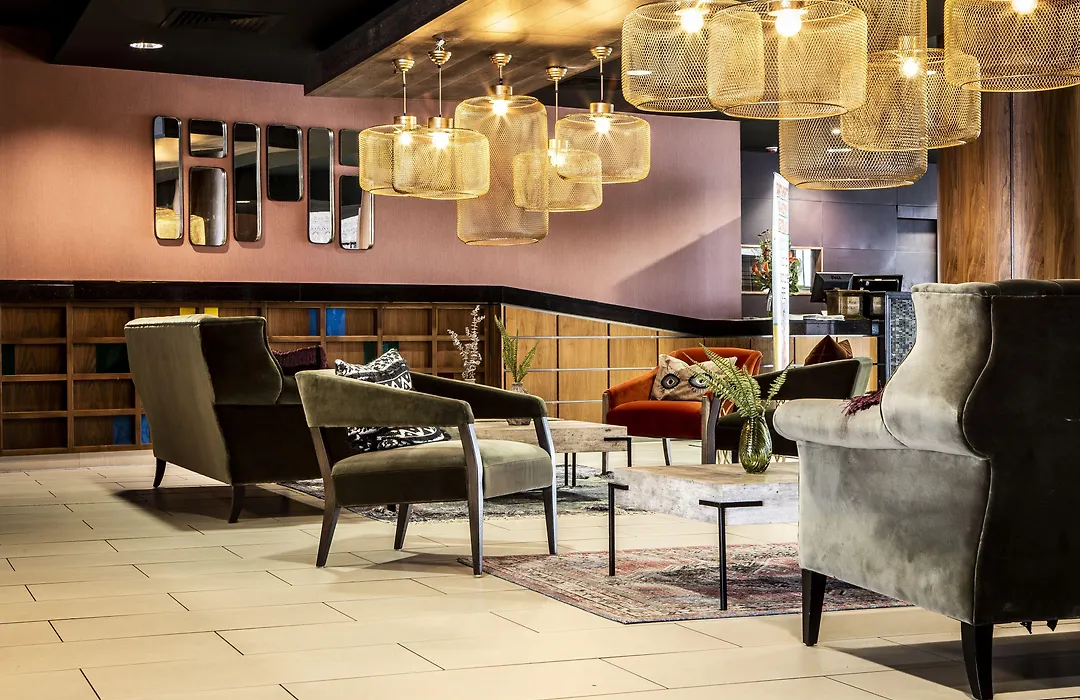 Waterfront Southport Hotel-1